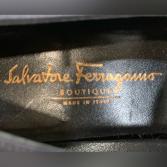 Salvatore Ferragamo Blue Heels , Size 7 - Picture 6 of 9
